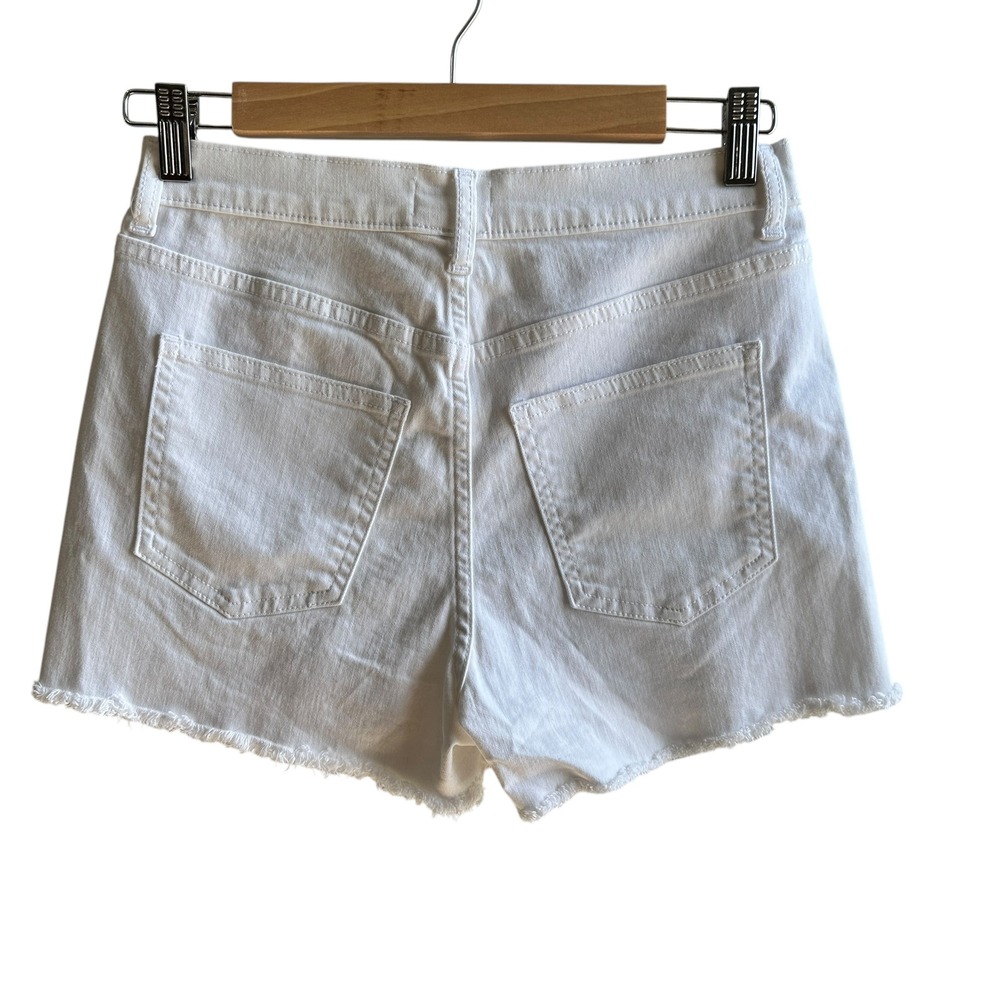 Sneak Peek White Denim Shorts Distressed Raw Hem Casual Summer Trendy Small NWOT - Picture 2 of 8